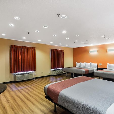 Motel 6-Libertyville, Il ภายนอก รูปภาพ