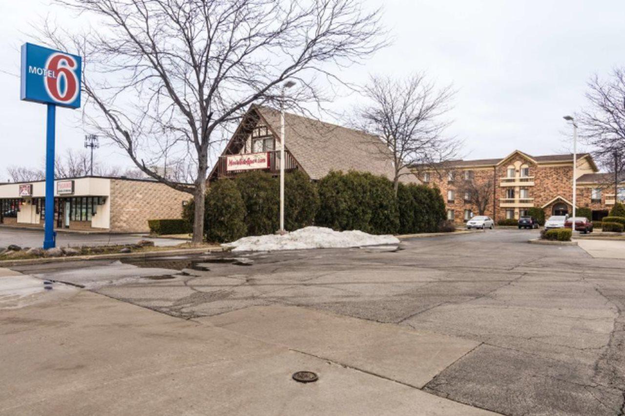 Motel 6-Libertyville, Il ภายนอก รูปภาพ