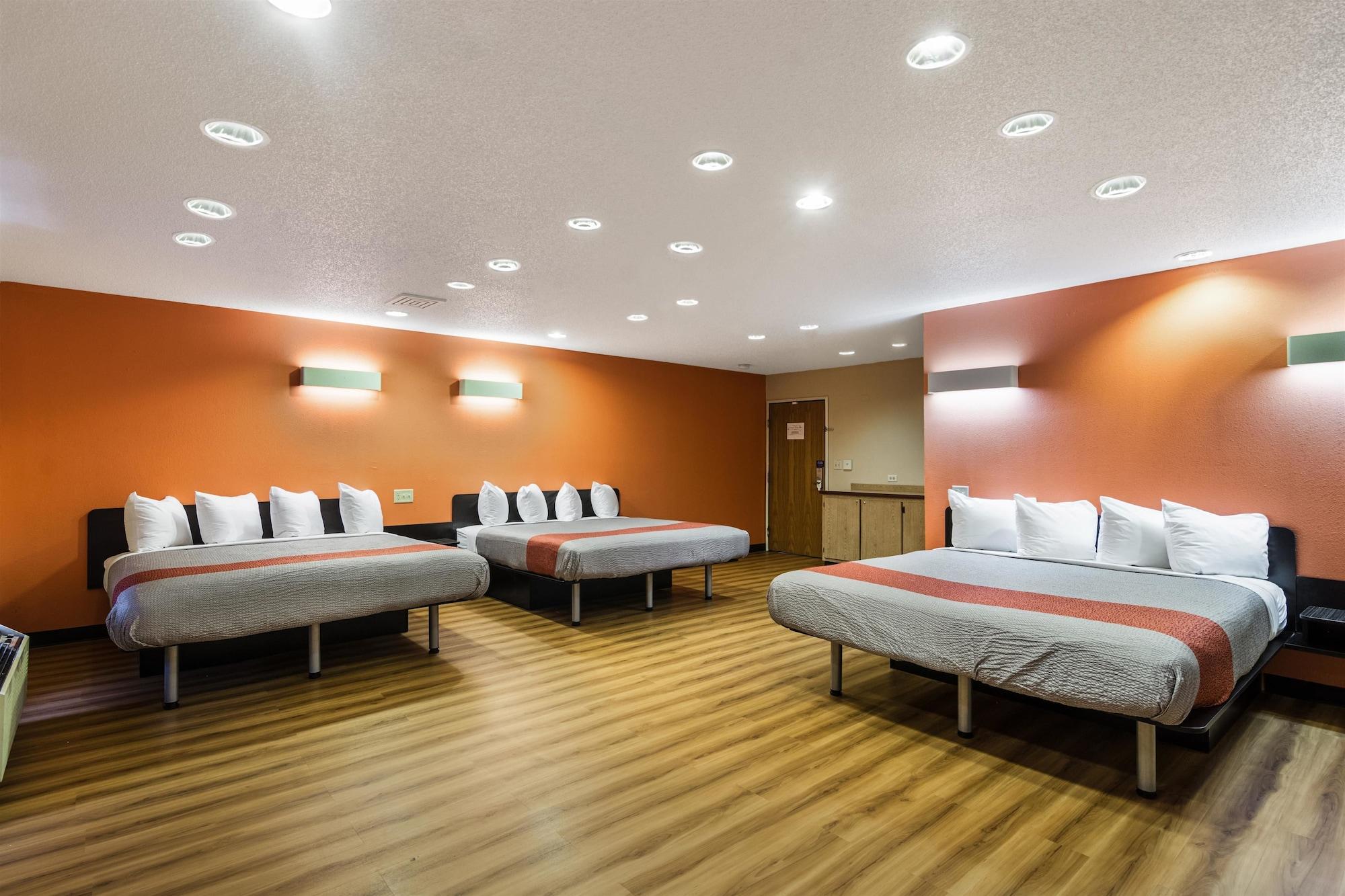 Motel 6-Libertyville, Il ภายนอก รูปภาพ