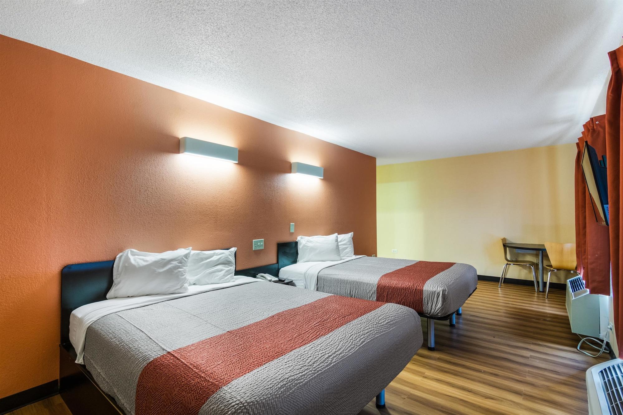 Motel 6-Libertyville, Il ภายนอก รูปภาพ