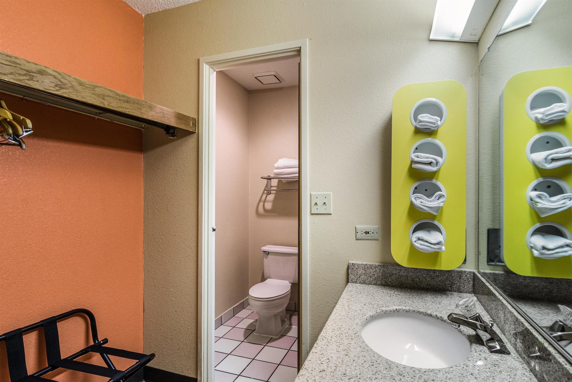 Motel 6-Libertyville, Il ภายนอก รูปภาพ