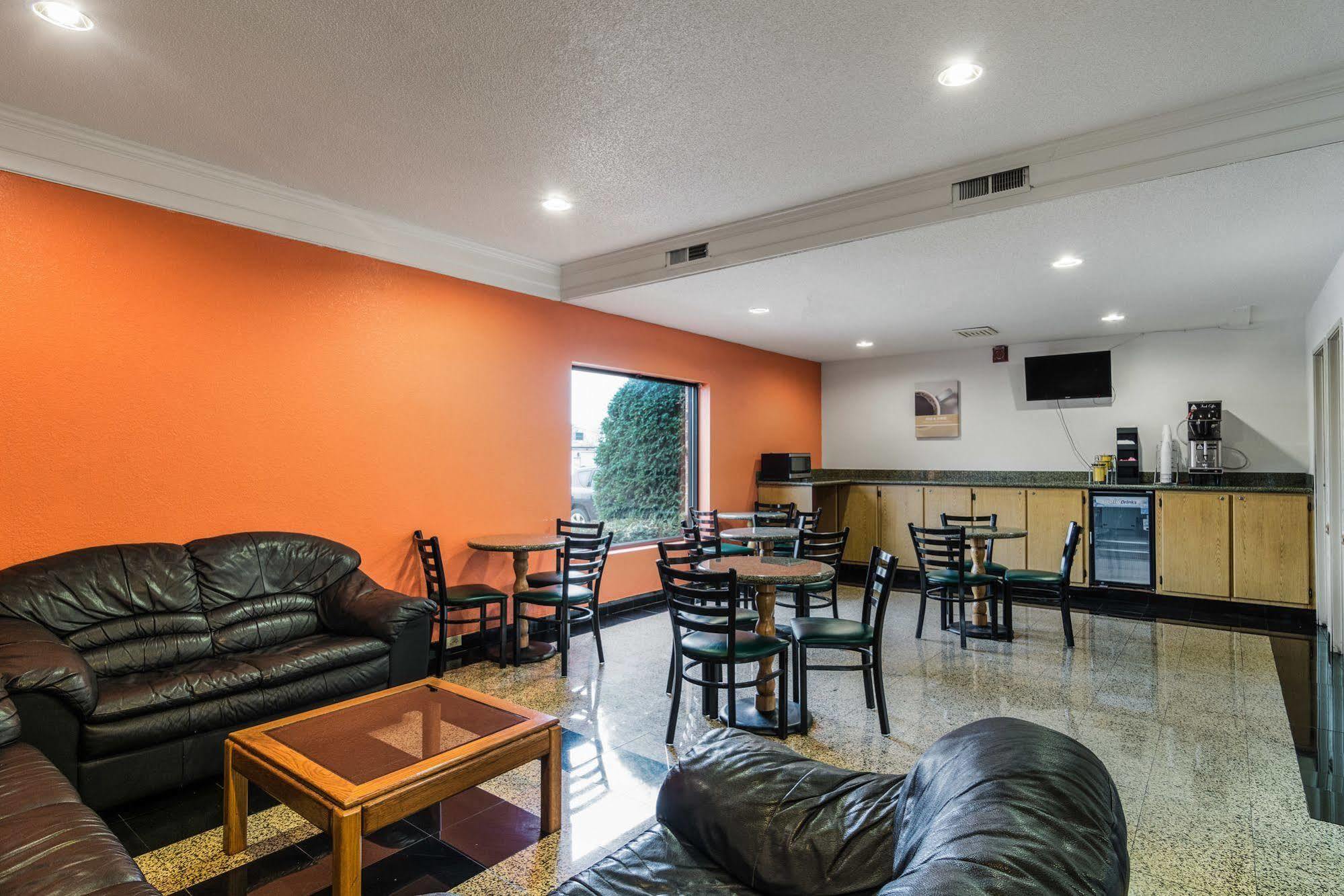 Motel 6-Libertyville, Il ภายนอก รูปภาพ