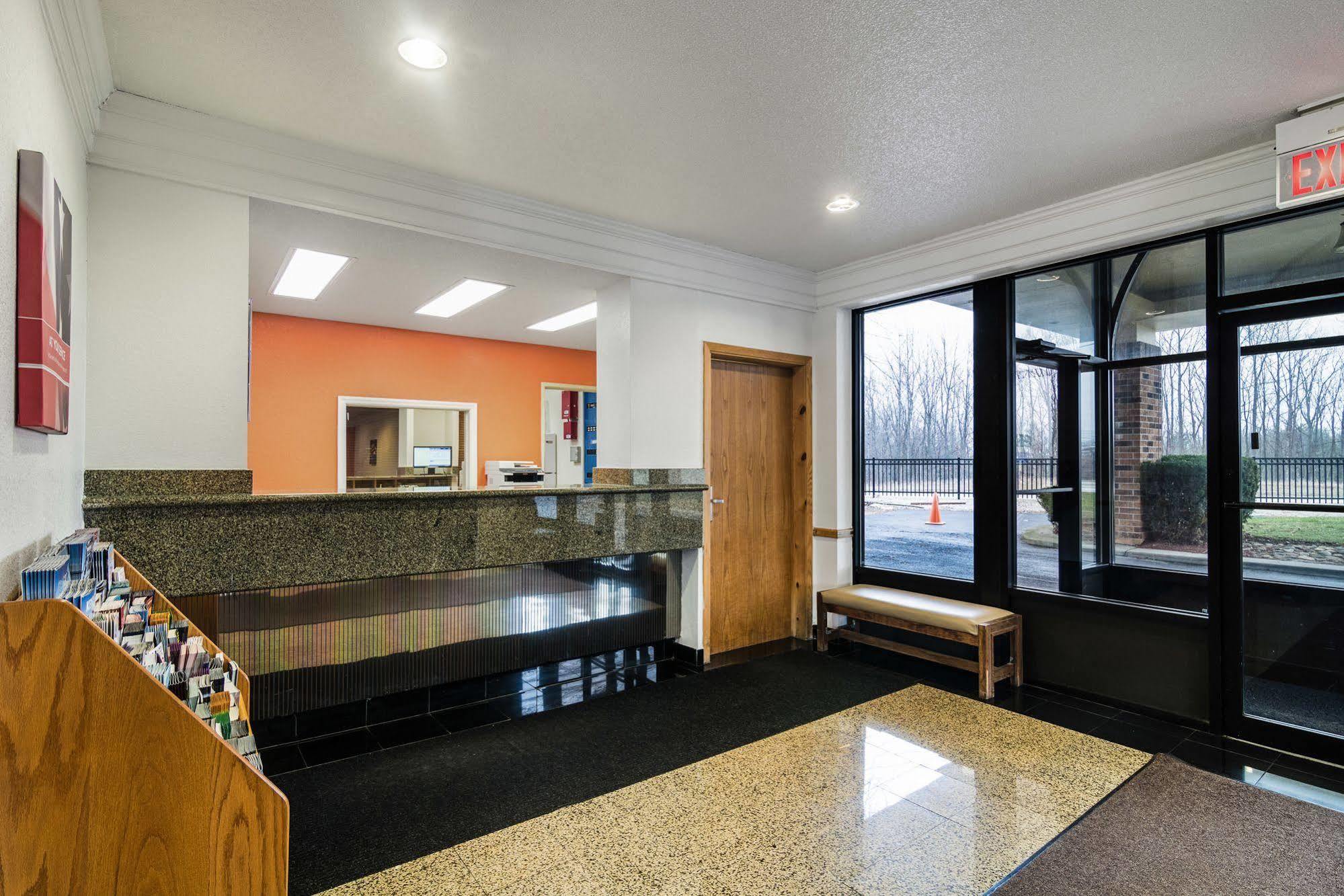 Motel 6-Libertyville, Il ภายนอก รูปภาพ