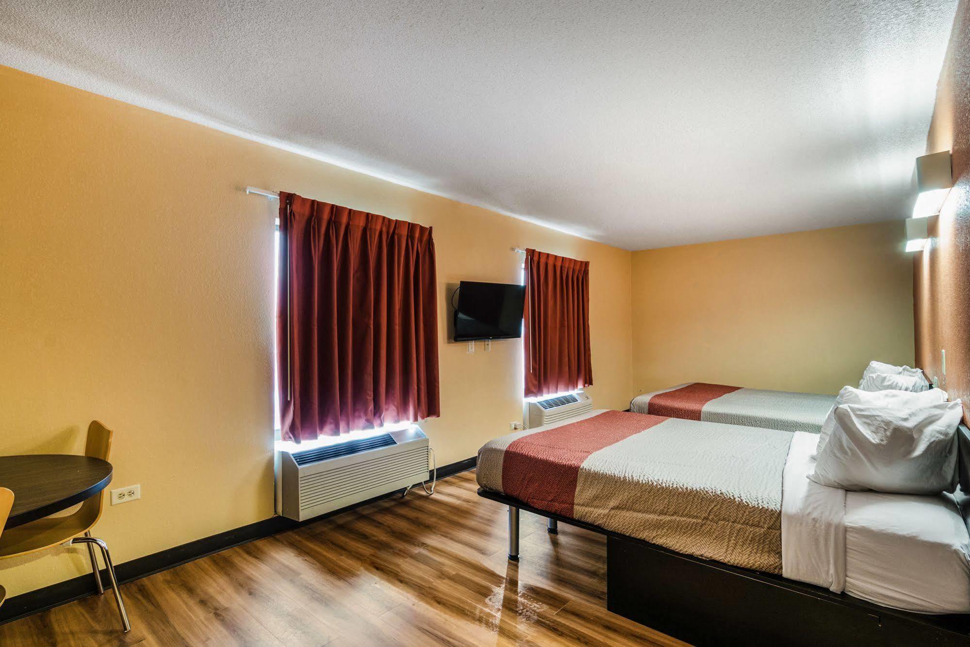Motel 6-Libertyville, Il ภายนอก รูปภาพ